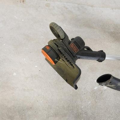 Black & Decker 20V Lithium 4.0AH Cordless String Trimmer Edger & Leaf Blower