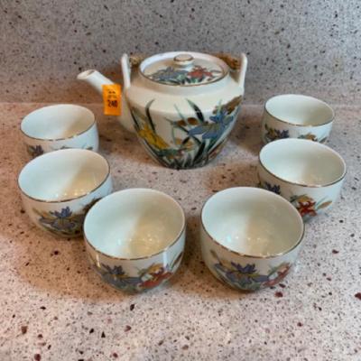 Japanese tea set with iris motif