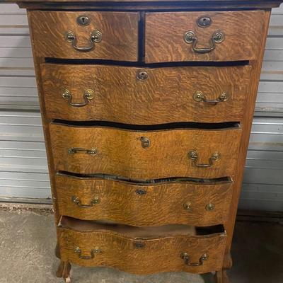 Vintage Chest of Drawers