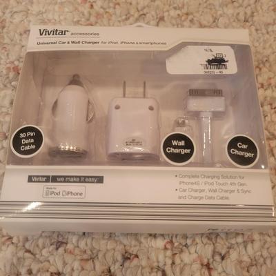 Ralxer Jump Starter and Vivitar Universal Charging System (LR-DW)