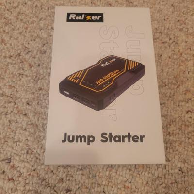 Ralxer Jump Starter and Vivitar Universal Charging System (LR-DW)
