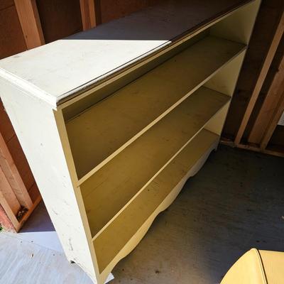 Large Shelf Unit & More Shelves (UO-RG)