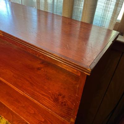 Large Shelf Unit & More Shelves (UO-RG)