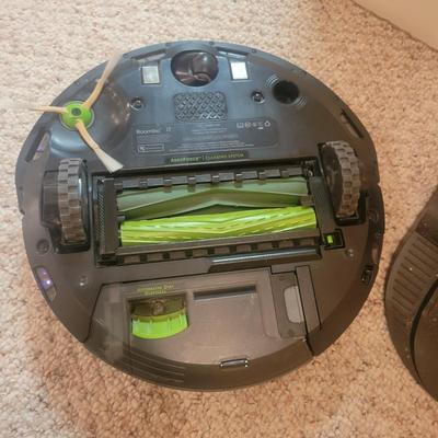 iRobot Roomba and Accessories (LR-DW)