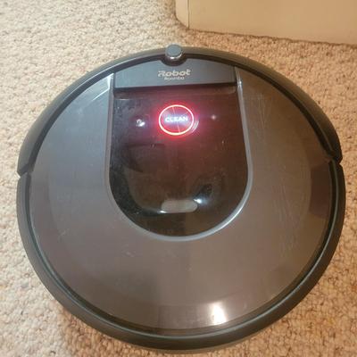 iRobot Roomba and Accessories (LR-DW)