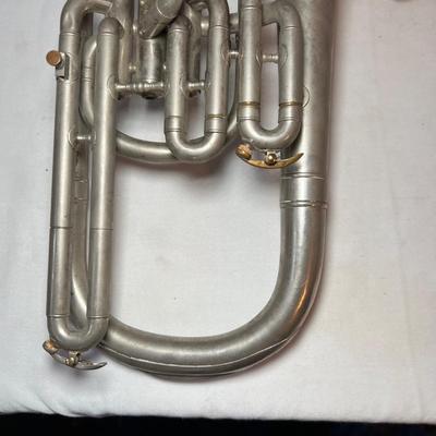 Wurlitzer â€˜Professionalâ€™ Vintage Alto Horn (UB-RG)