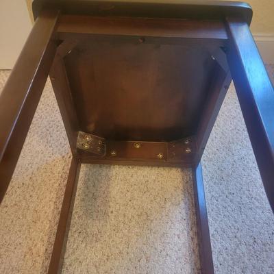 Pair of Chairs and Cushions (O-DW)