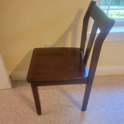 Pair of Chairs and Cushions (O-DW)