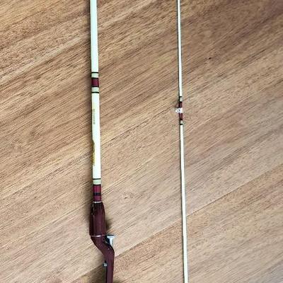 Lot #52  Vintage Shakespeare Wonder Rod Fishing Rod No. A-222L - Old New Stock