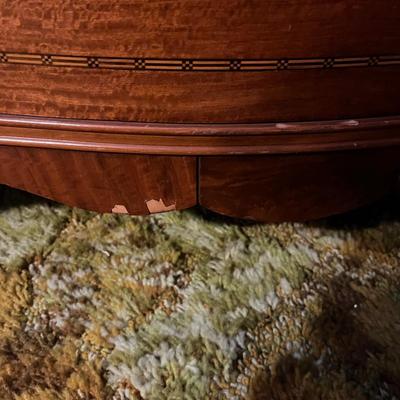 Four Drawer Chest of Drawers (UO-MG)