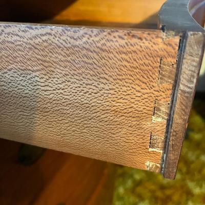 Four Drawer Chest of Drawers (UO-MG)