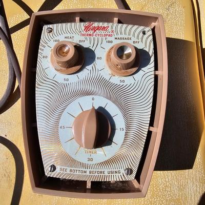 Two Vintage Niagara Thermal Cyclopad & Massager (OB2-JS)