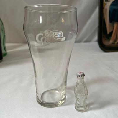 Coca Cola Collectibles (UB-RG)