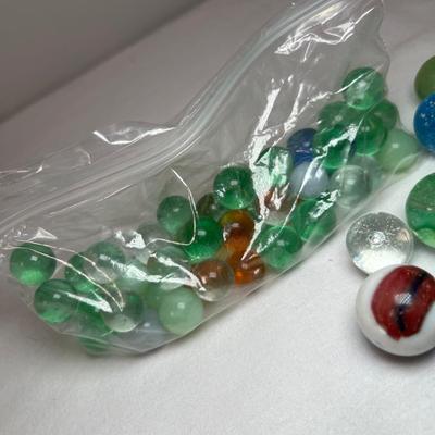 Hundreds of Glass Marbles! (UB-RG)