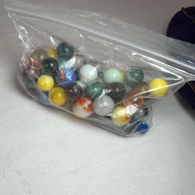 Hundreds of Glass Marbles! (UB-RG)