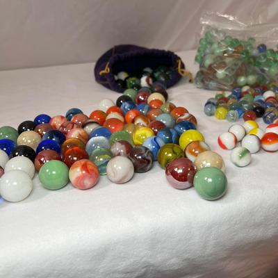Hundreds of Glass Marbles! (UB-RG)