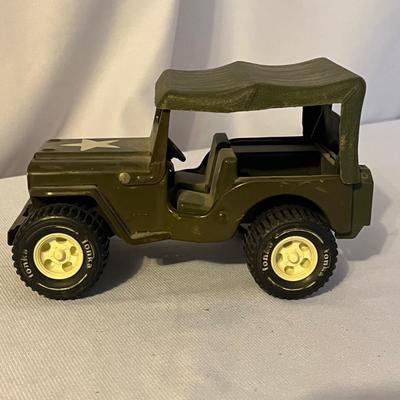 Vintage Die Cast Cars (UO-MG)