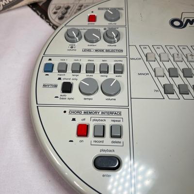 Omnichord System Two W/Box & More (UB-RG)