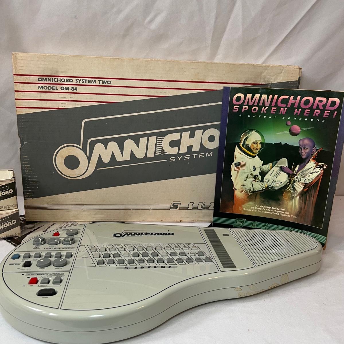 Omnichord System Two W/Box & More (UBRG)