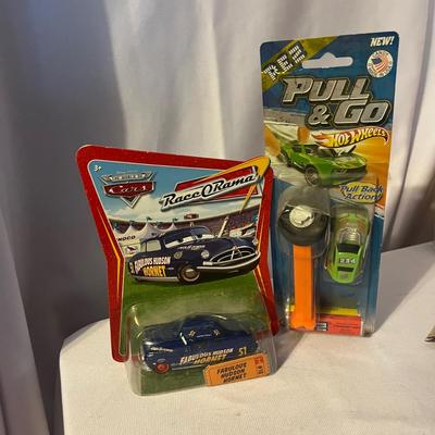 The Simpsons, Disney Pixar Cars, Hot Wheels -TV Characters (UO-MG)