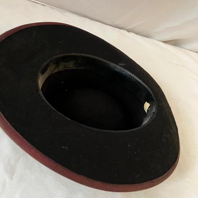 Americana - Large Flag, Rug, Documents/Deeds & Wool Hat (UB-RG)