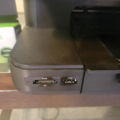 HP Photosmart 7520 Printer/Scanner/Fax/Copier (O-DW)