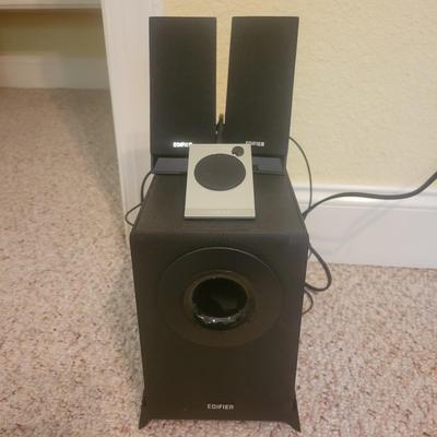 Edifier and Logotech Computer Speakers (O-DW)