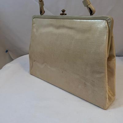 Ladies Vintage Hats, Purses & More (UB-RG)