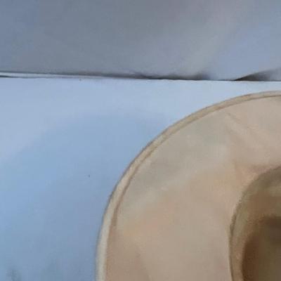 Ladies Vintage Hats, Purses & More (UB-RG)