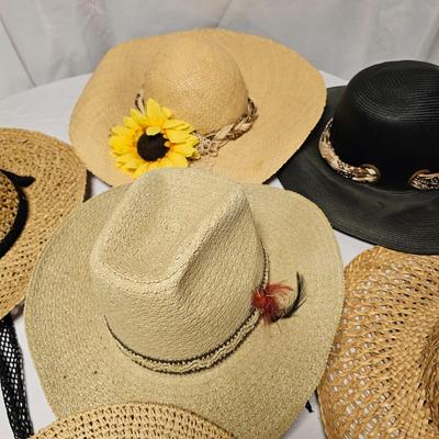 Ladies Straw Hats (UB-RG)
