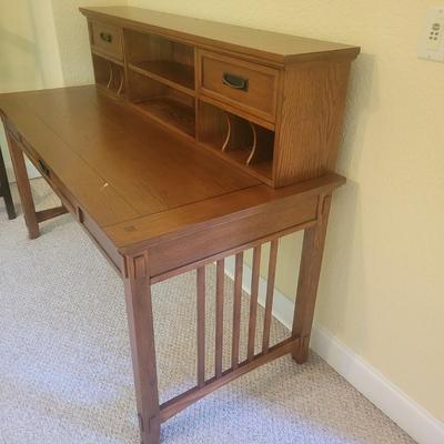 Two Tiered Desk (O-DW)