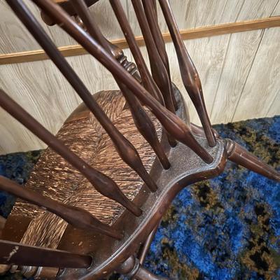 Bow back Windsor Chairs - One Rocker (UB-RG)