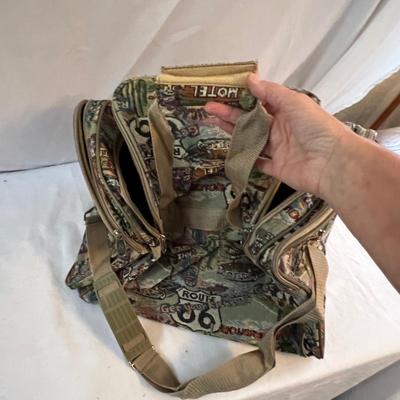 American Tourister, Navigator & More Luggage (UB-RG)