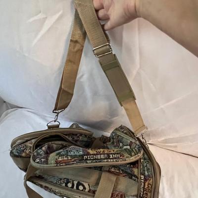 American Tourister, Navigator & More Luggage (UB-RG)