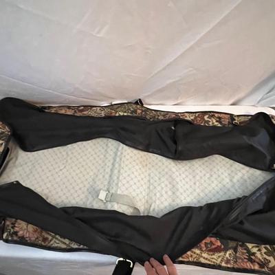 American Tourister, Navigator & More Luggage (UB-RG)