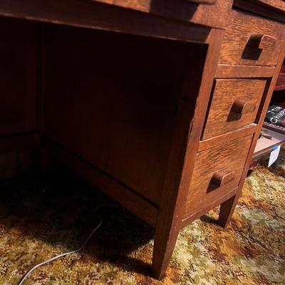 Oak Vintage Desk (UO-RG)