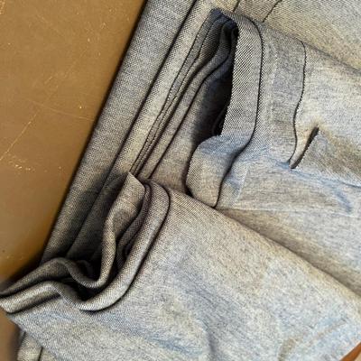 Gray patterned material