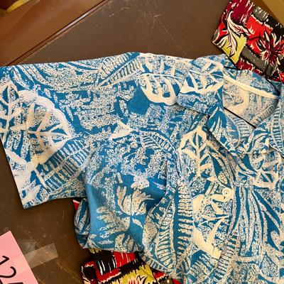 3 Hawaiian Shirts