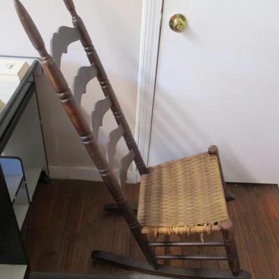 Vintage Ladder Back Rocking Chair with Splint Wood Seat - C