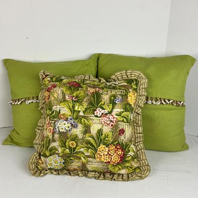 857 Set of Three Decorative Down Filled Pillows