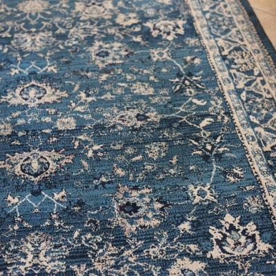 Keshan Style Rug - 5' x 7'