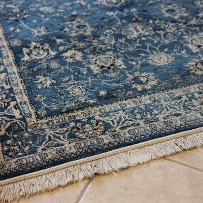 Keshan Style Rug - 5' x 7'