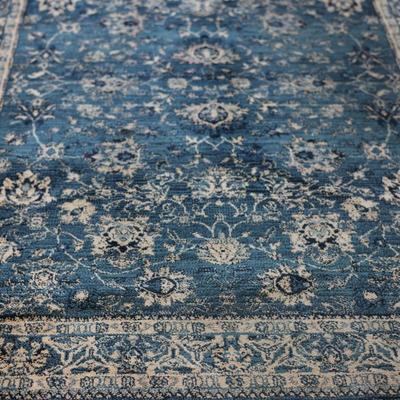 Keshan Style Rug - 5' x 7'