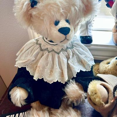 A Bear with a Heart - Mary Alice by Diane Gard