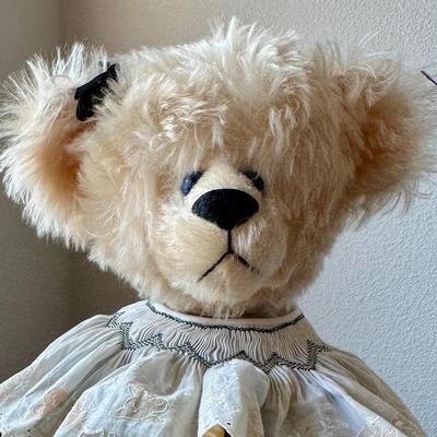 A Bear with a Heart - Mary Alice by Diane Gard