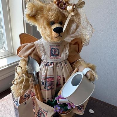 Late Night Paws - Gardening Angel Isabelle Lea - COA