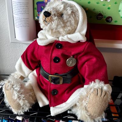 Midwest Bear - T. Roosevelt Sagamore Hill Santa