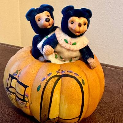 Raikes - Peter, Peter, Pumpkin Eater