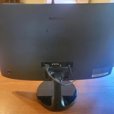 Samsung 24" Curved Monitor (O-DW)