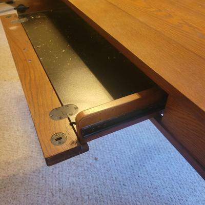 Wooden Office Desk (O-DW)